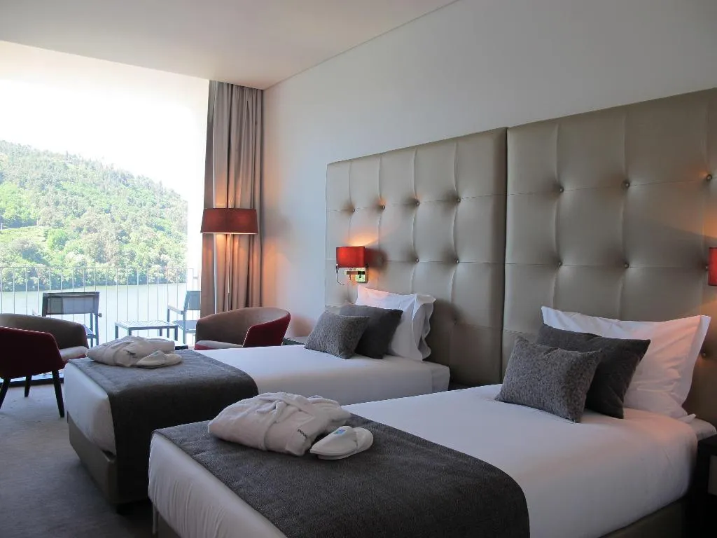 TWIN RIVER VIEW Room, Douro Royal Valley Hotel & Spa, Porto