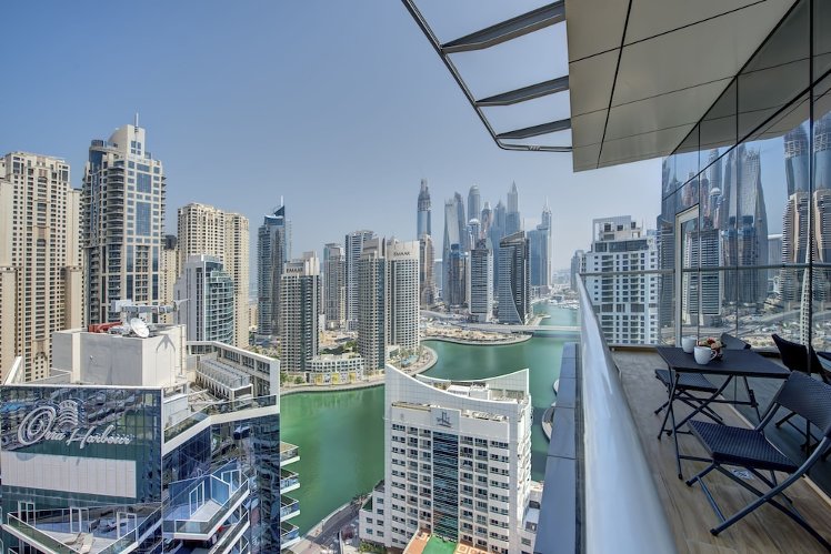 Royal Regency Suites Dubai Marina, Dubai