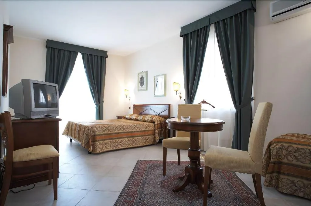 DOUBLE STANDARD Room, Hotel delle Palme, Taormina
