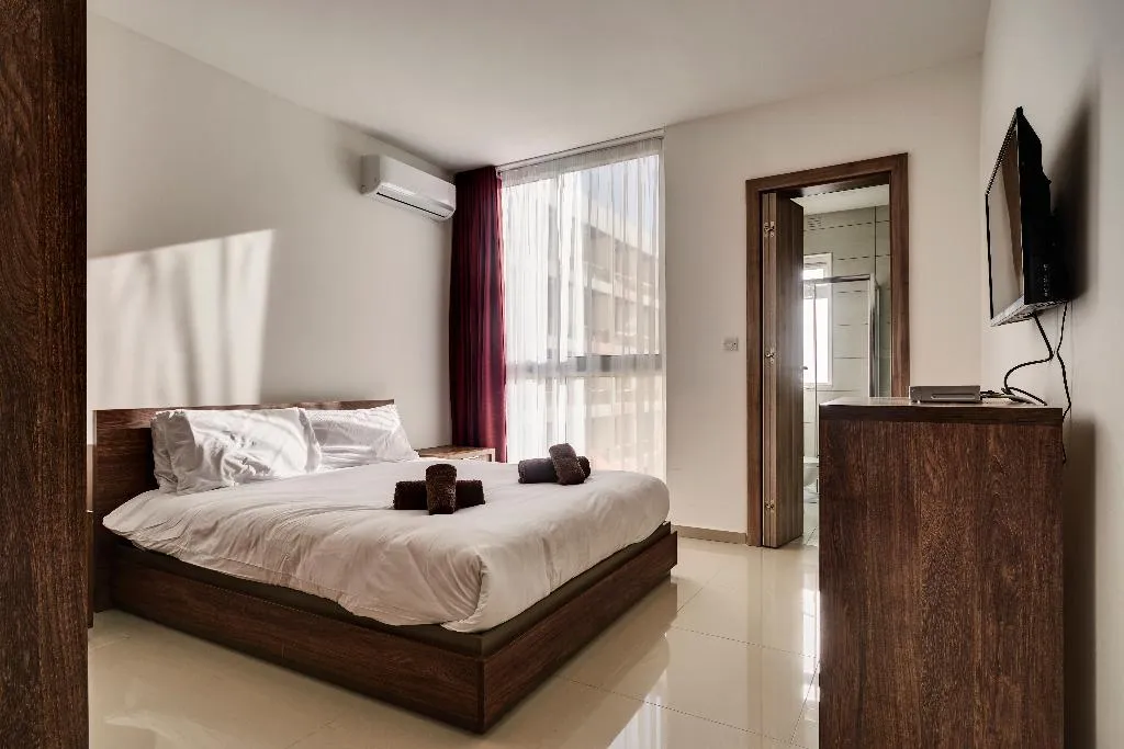 APARTMENT TWO BEDROOMS Room, The Village Apartments, Malta