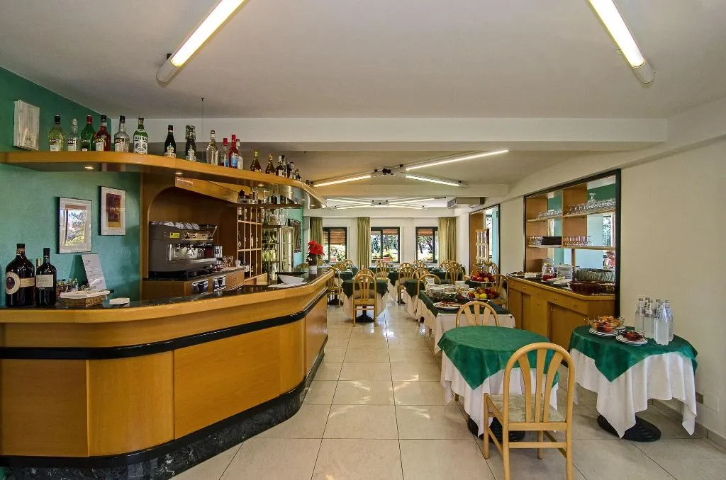 Restaurant, Hotel Paris, Florence