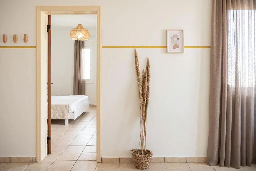 SUITE ONE BEDROOM ONE BATHROOM Room, Artemis Apartments, Crete