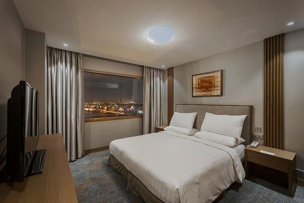 APARTMENT THREE BEDROOMS Room, Hyatt Regency Galleria Residence Dubai, Dubai