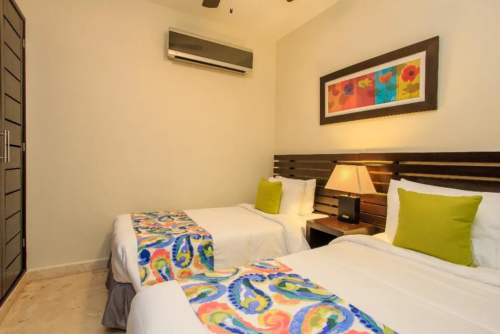 APARTMENT EXECUTIVE Room, El Faro Residences, Playa Del Carmen