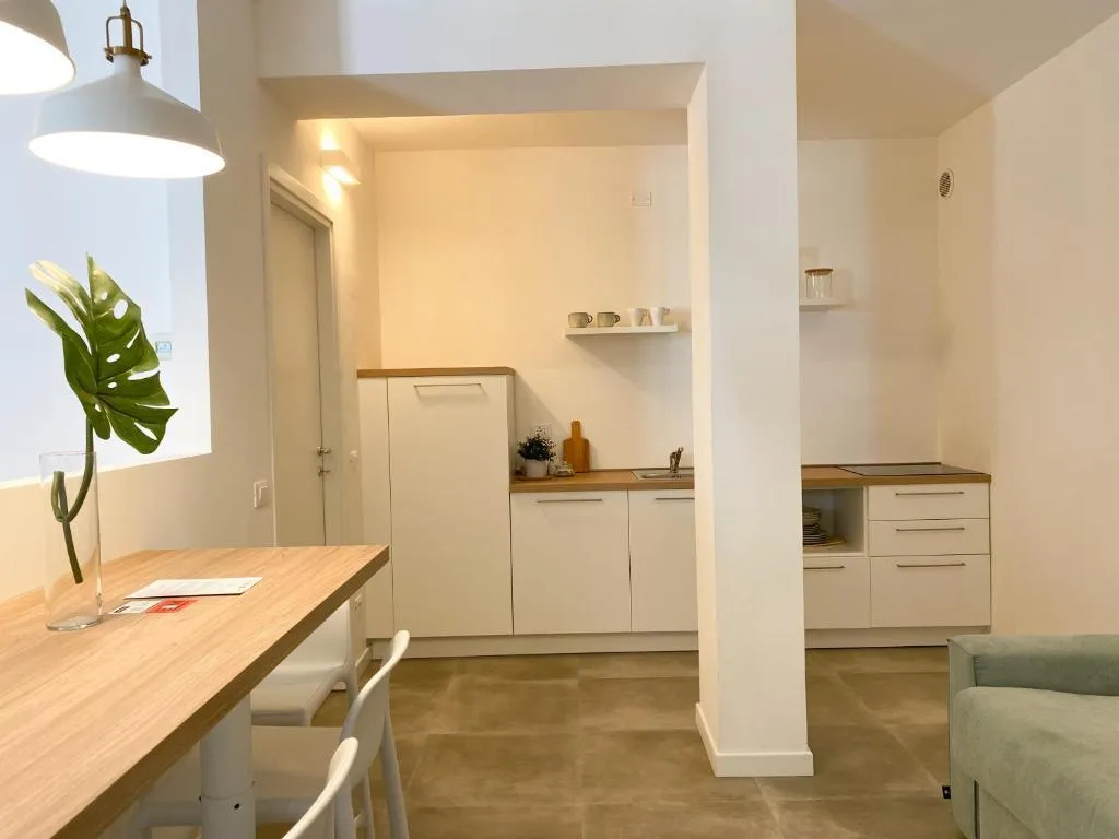 APARTMENT ONE BEDROOM Room, Easy Apartment Navigli, Milan