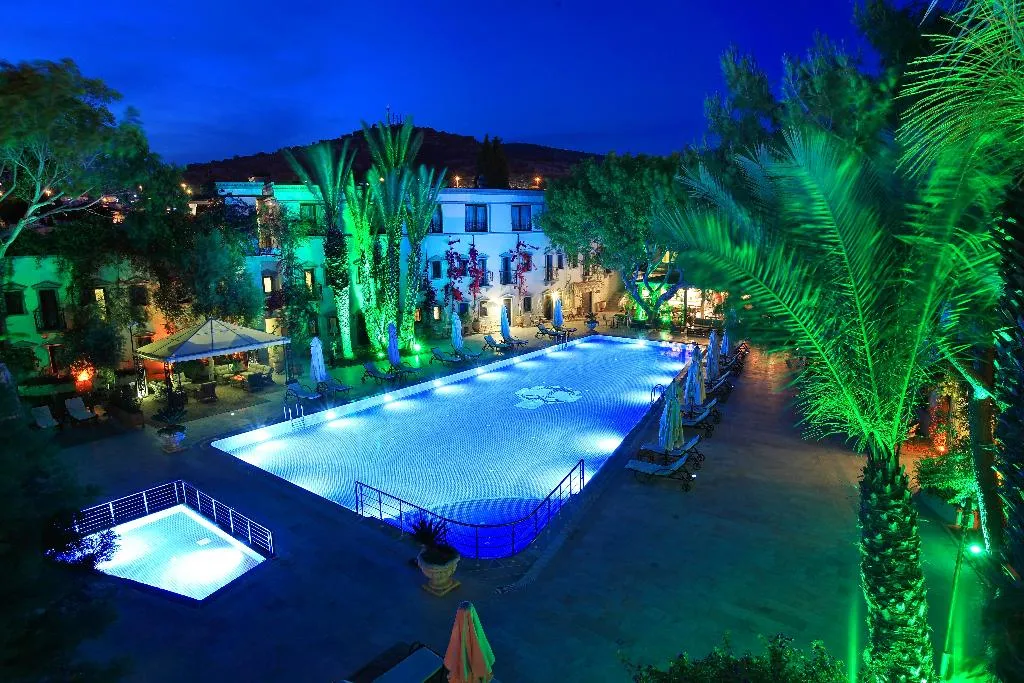Pool, DoubleTree by Hilton Bodrum Marina Vista, Bodrum