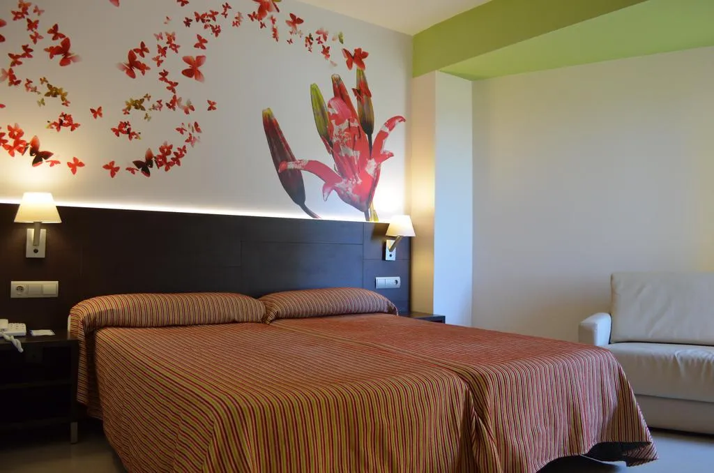 Double or Twin CAPACITY 3 Room, Hotel Porto Calpe, Costa Blanca