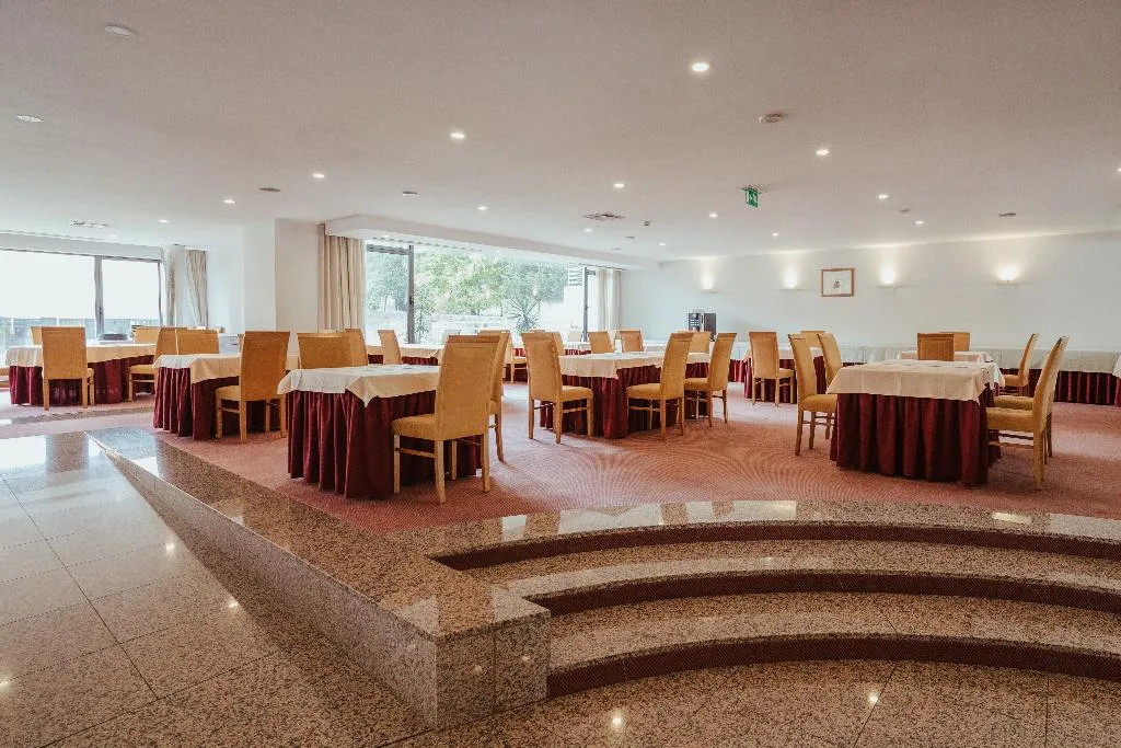 Restaurant, Premium Porto Maia, Porto