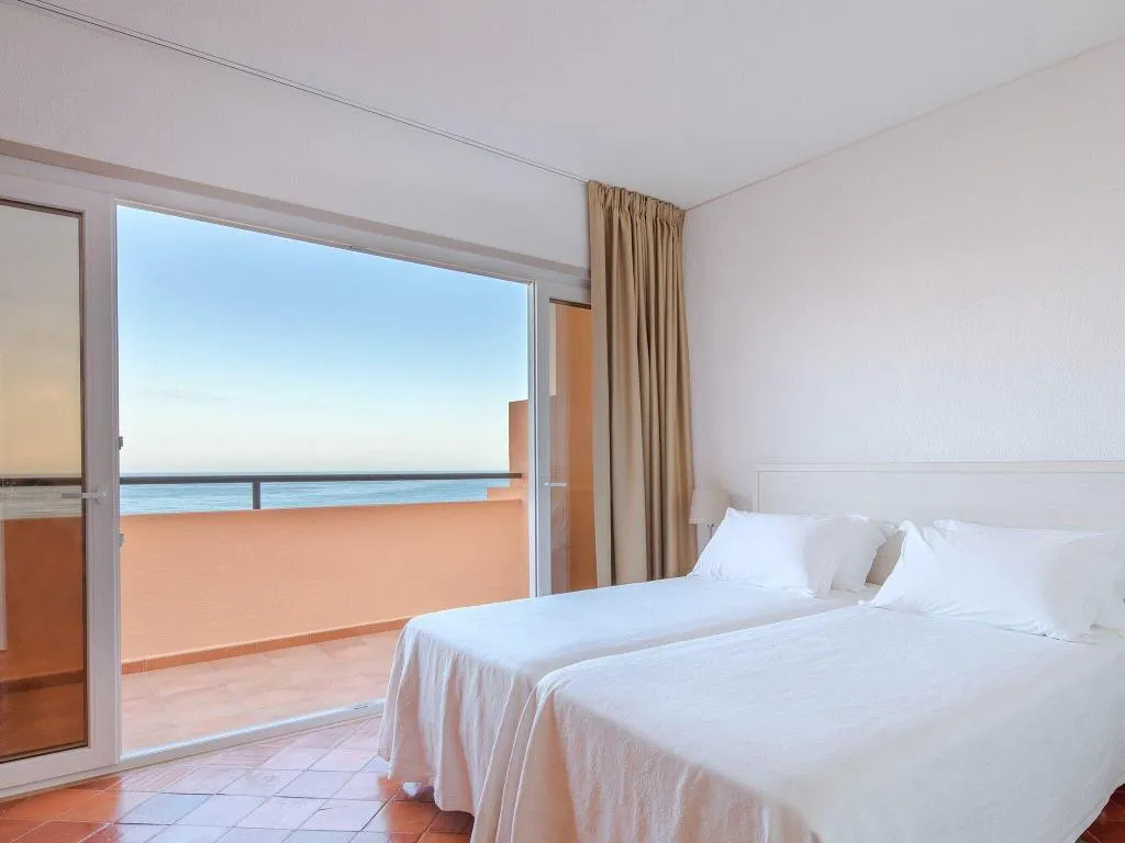 Room, Meia Praia Lagos, Algarve