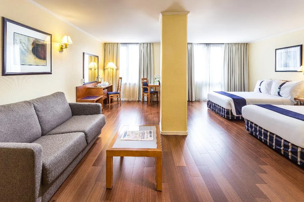 TWIN STANDARD Room, Holiday Inn Lisboa, Lisbon
