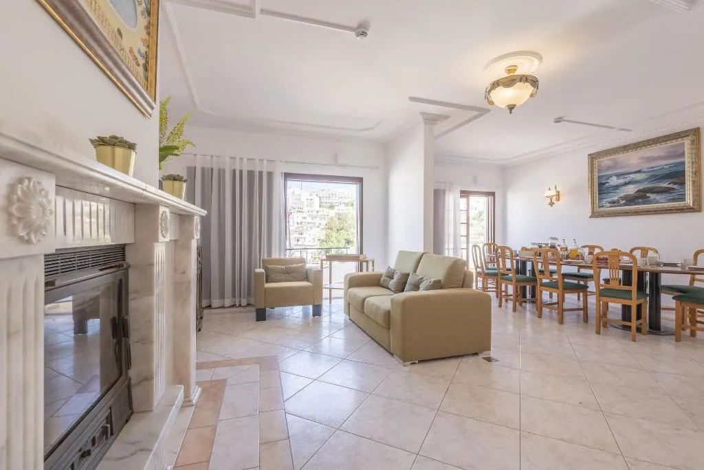 Lobby, Bertolina Guest House, Algarve