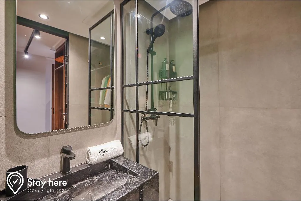 APARTMENT CLASSIC WITH BALCONY Room, StayHere Casablanca - CFC Urban Signature, Casablanca