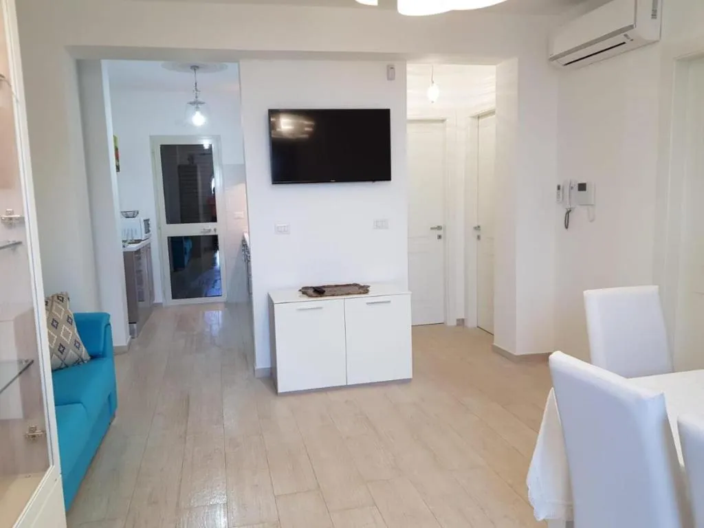 APARTMENT CAPACITY 5 Room, Le Villette, Taormina