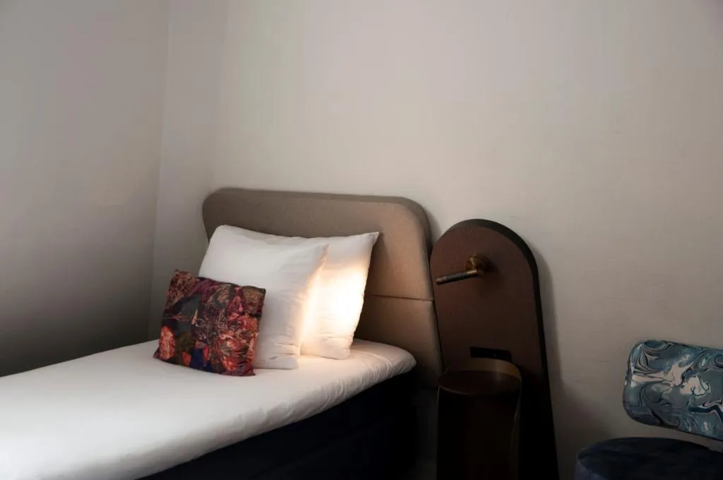 SINGLE SUPERIOR Room, Boutique Hotel Albus Amsterdam, Amsterdam