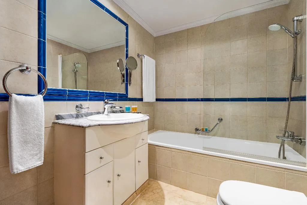SUITE ONE BED Room, Wyndham Grand Costa del Sol, Costa Del Sol