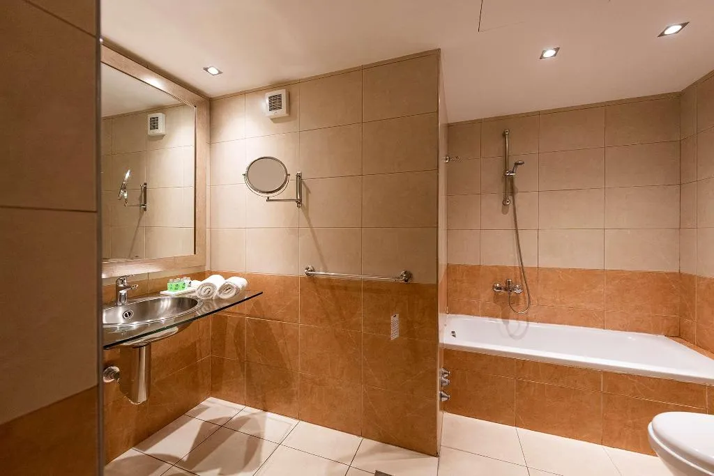 TWIN STANDARD Room, Best Western Plus Embassy Hotel, Athens