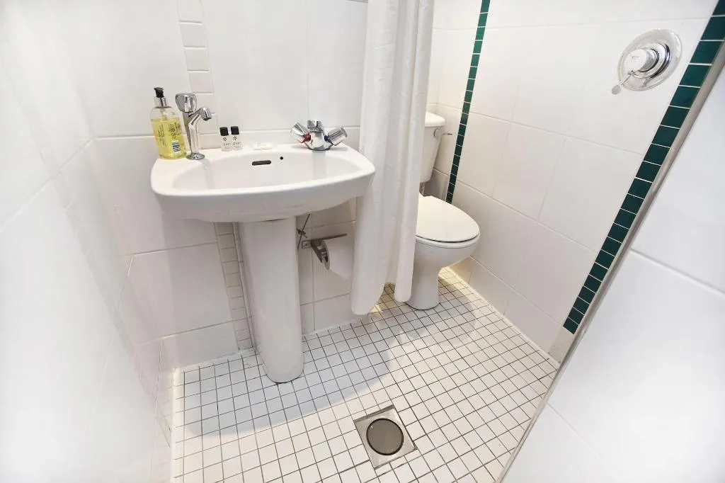 SINGLE STANDARD Room, Leeson Bridge Guesthouse, Dublin