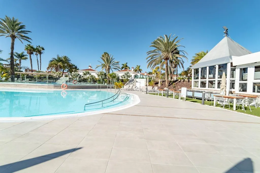 Pool, Hotel LIVVO Dunagolf Suites, Gran Canaria
