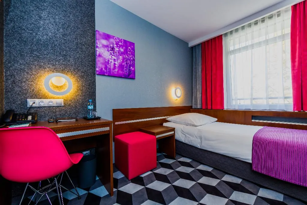 SINGLE CLASSIC Room, Wyspianski, Krakow