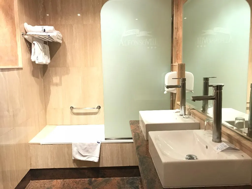 JUNIOR SUITE STANDARD Room, Alfonso VIII, Madrid