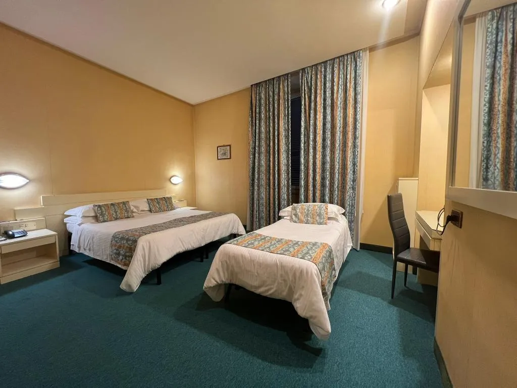 TRIPLE STANDARD Room, Patria, Rome