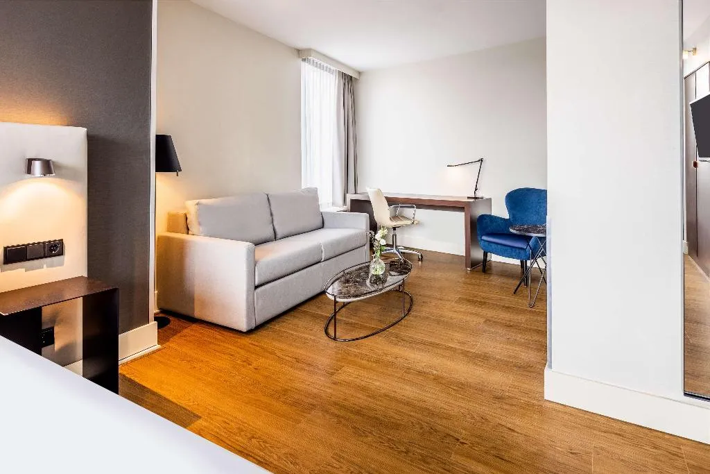 Room, NH Amsterdam Caransa, Amsterdam