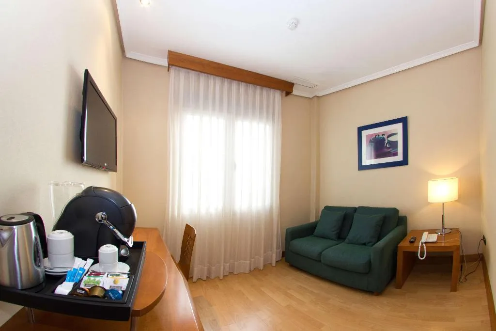 Room, NH San Pedro de Alcántara, Costa Del Sol