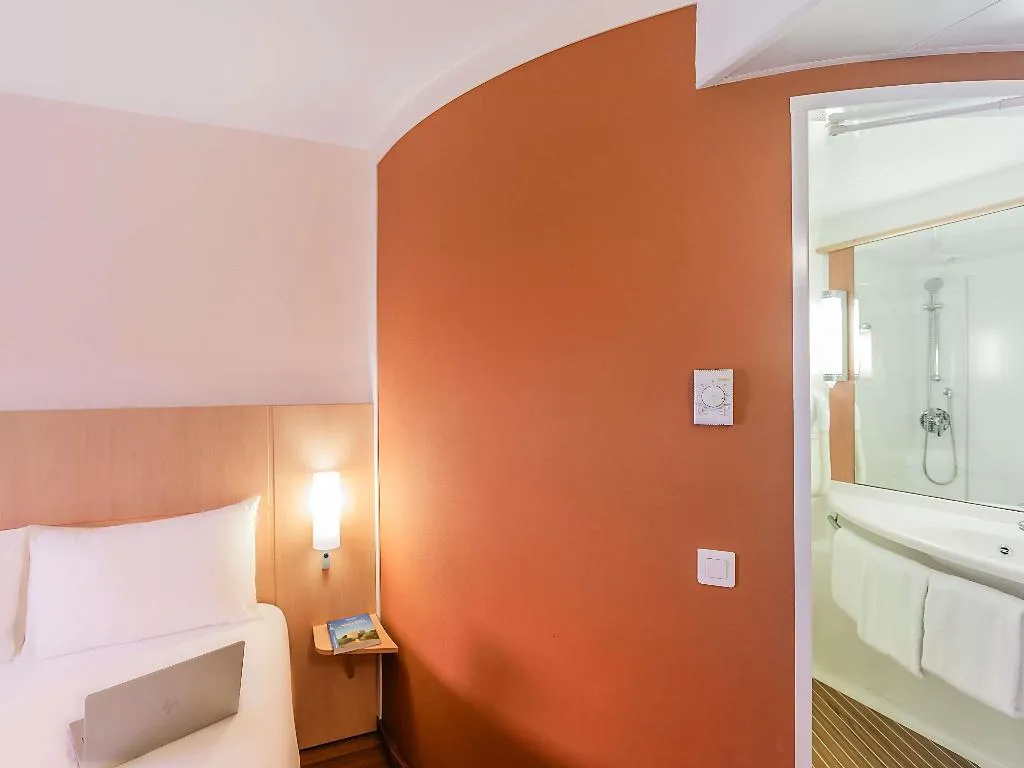 DOUBLE WITH DOUBLE BED Room, ibis Lisboa Sintra, Lisbon