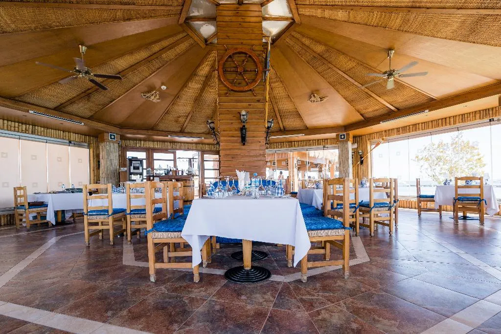 Restaurant, Sunrise Crystal Bay Resort -Grand Select-, Red Sea Riviera