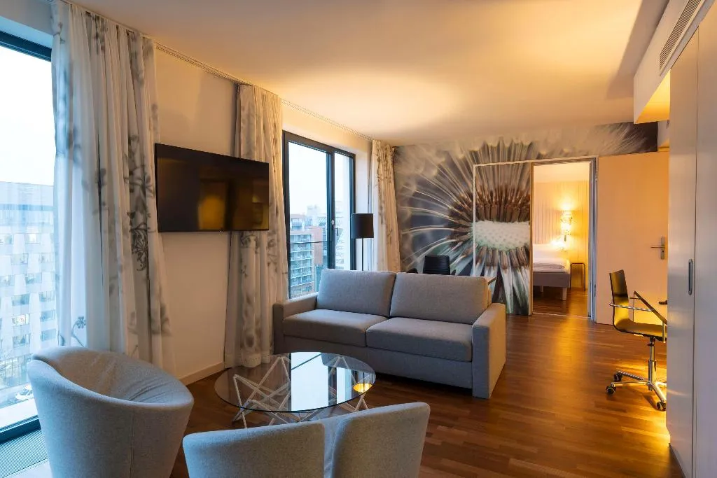 SUITE SUPERIOR Room, Scandic Berlin Potsdamer Platz, Berlin