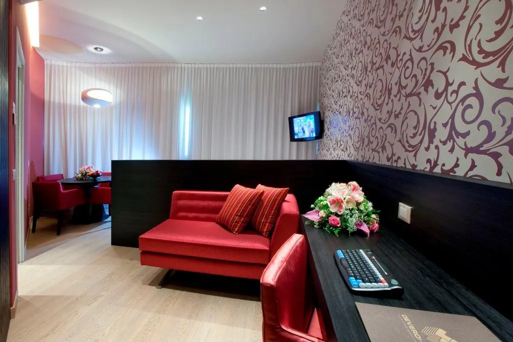 JUNIOR SUITE PRESTIGE Room, Devero Hotel & Spa, BW Signature Collection, Milan