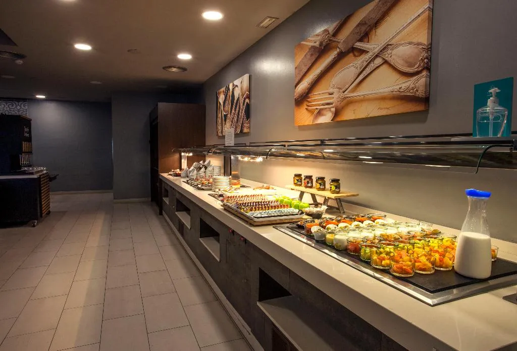 Restaurant, Hotel Blanes Horitzó by Pierre & Vacances, Costa Brava