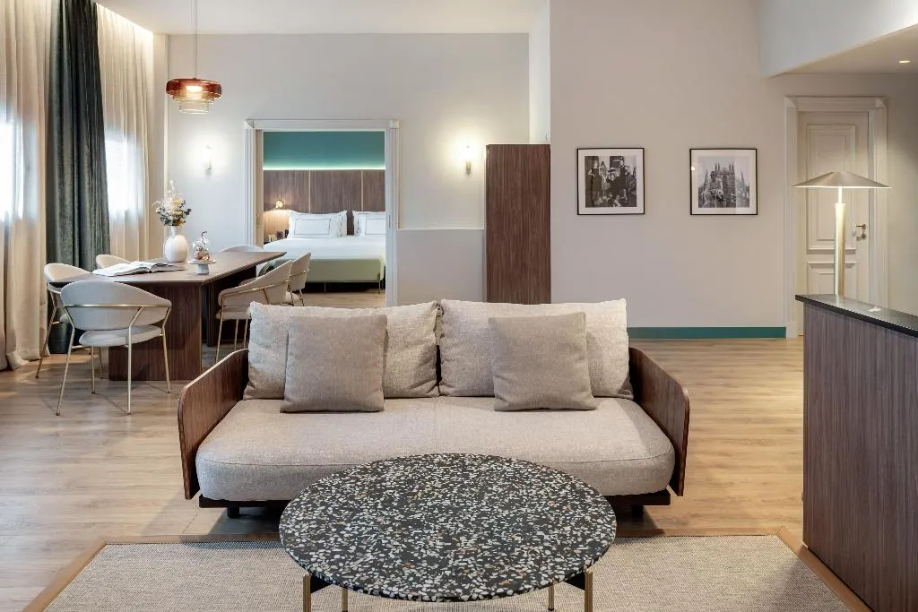 SUITE STANDARD Room, Melia Milano, Milan