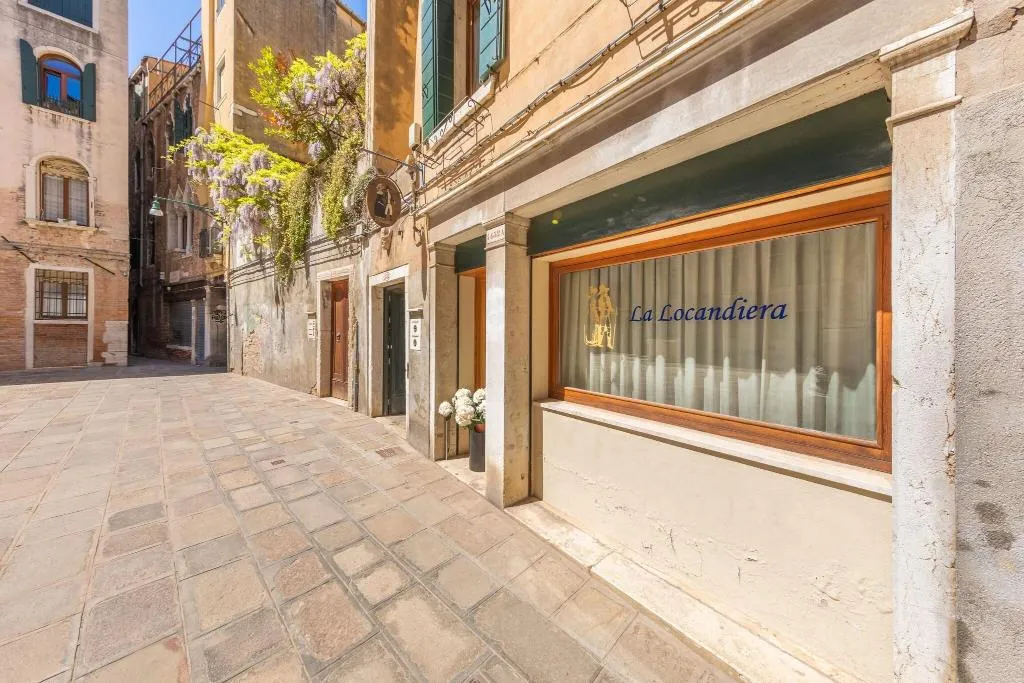 General view, La Locandiera, Venice
