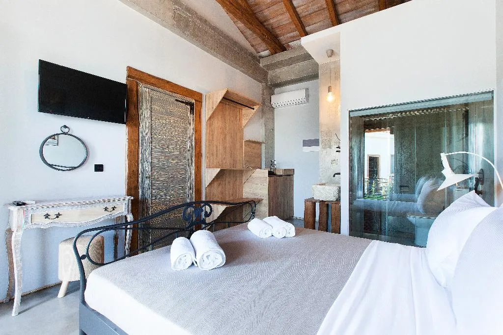 DOUBLE WITH TERRACE Room, Casa Afytos, Halkidiki