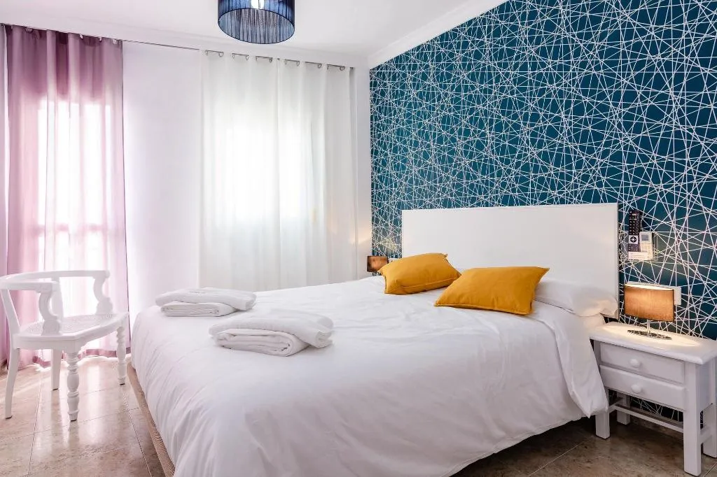 Room, Hostal Luna De Nerja, Costa Del Sol