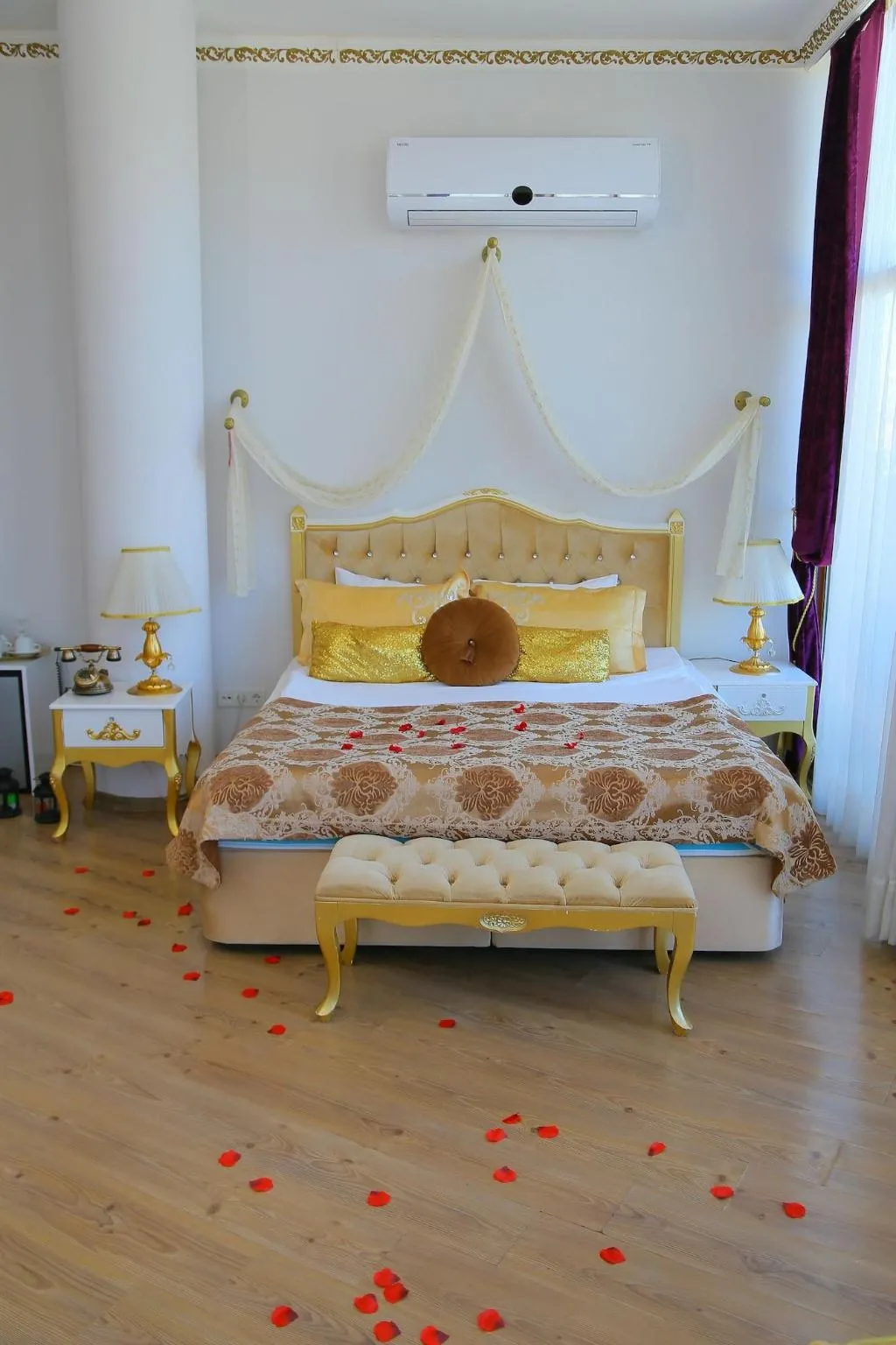 Room, Huri & Nuri Hotel, Izmir