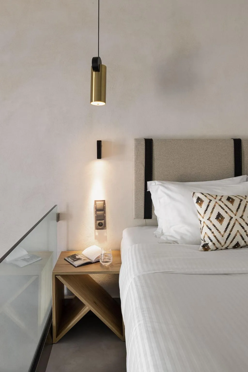 Room, Akrotiri Olympus Luxury Suites, Thessaloniki