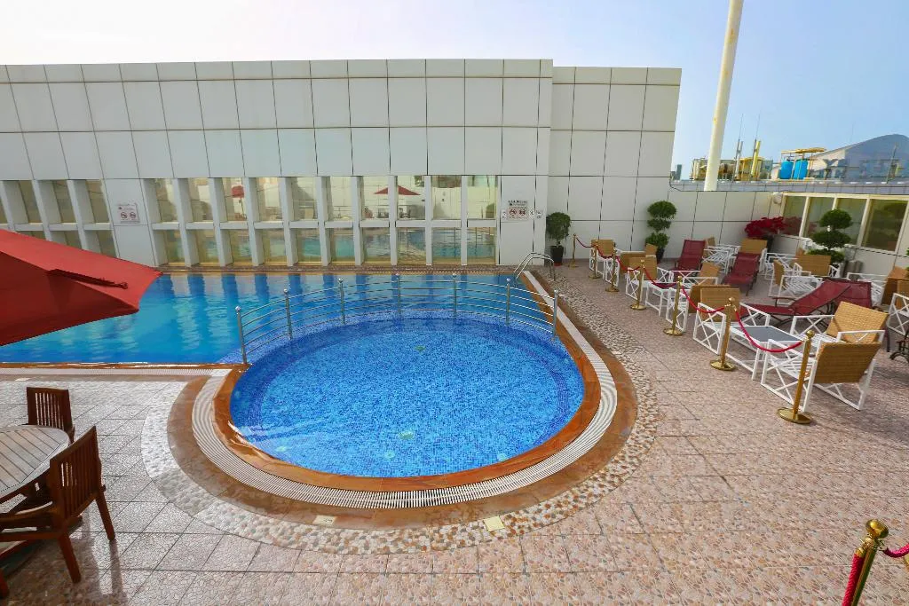 Pool, Ivory Grand Hotel Apartments, Dubai