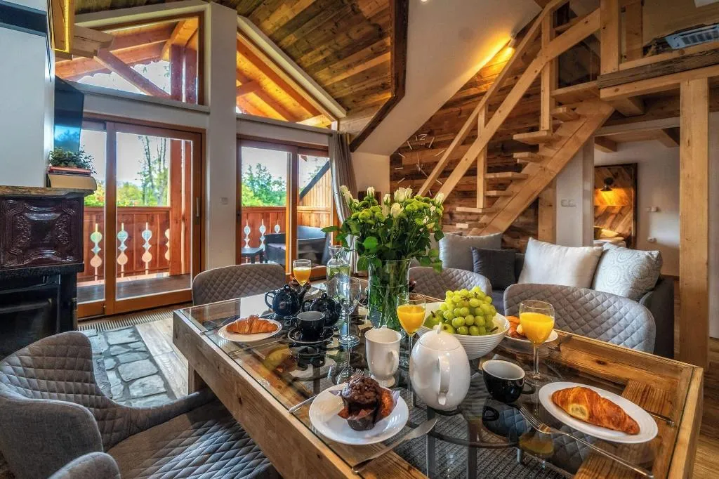 Room, ApartHotel Giewont, Krakow
