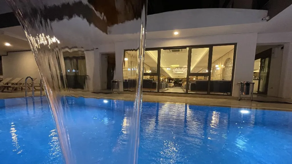 Pool, Quality Gold Suit, Antalya