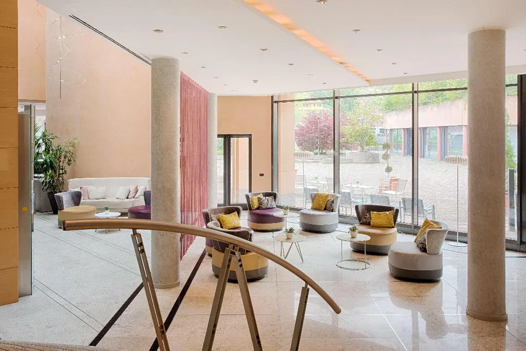 Lobby, NH Lecco Pontevecchio, Milan