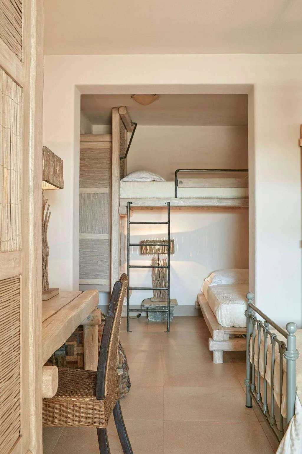 Room, Diles & Rinies, Mykonos