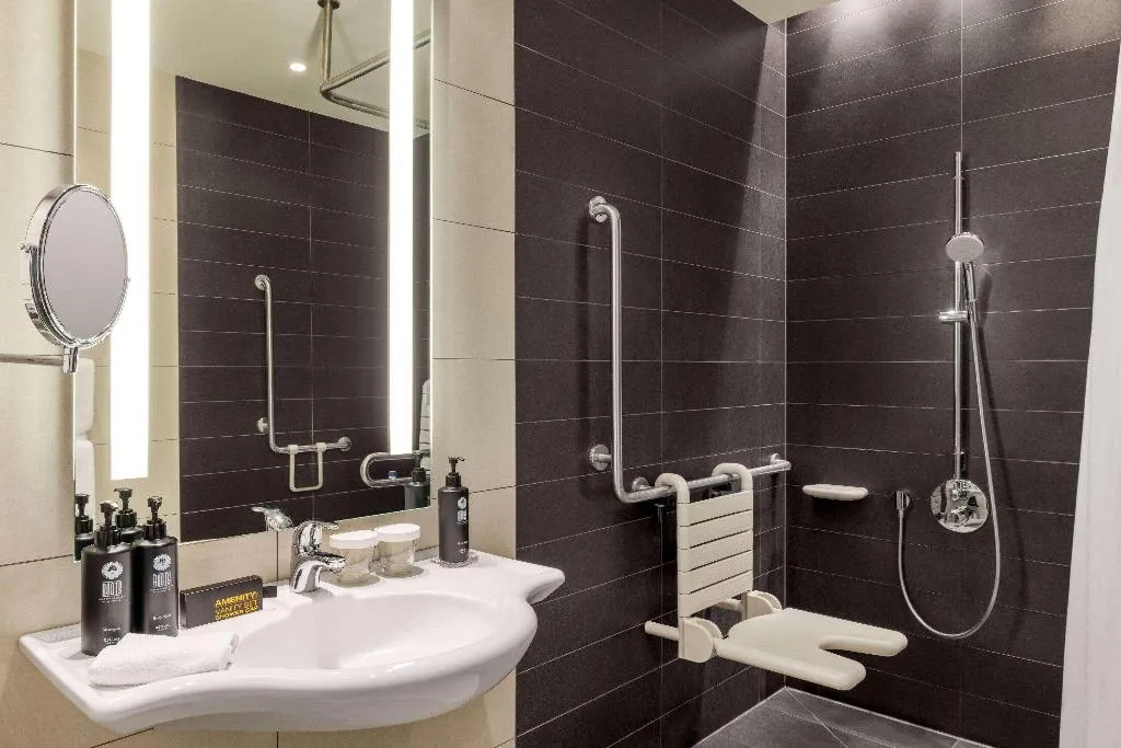 Room, Vienna House by Wyndham Andel's Berlin, Berlin
