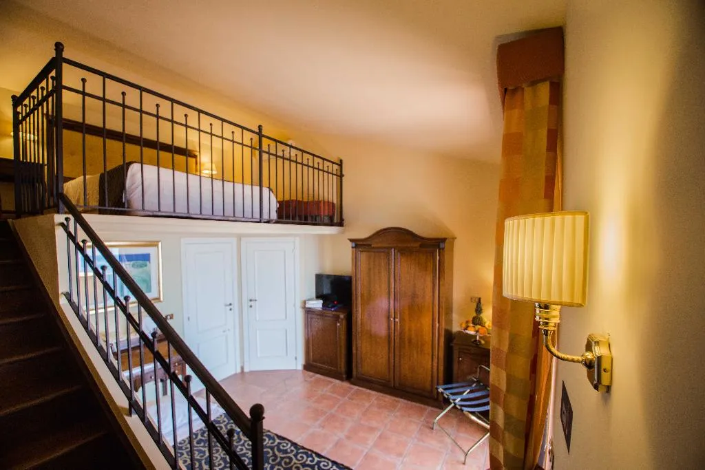 Double or Twin DELUXE SEA VIEW Room, Hotel Capo dei Greci, Catania