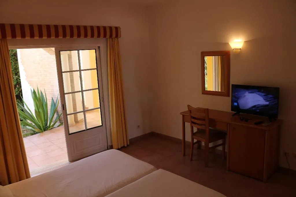 Double or Twin GARDEN VIEW Room, Cvl Club House, Algarve