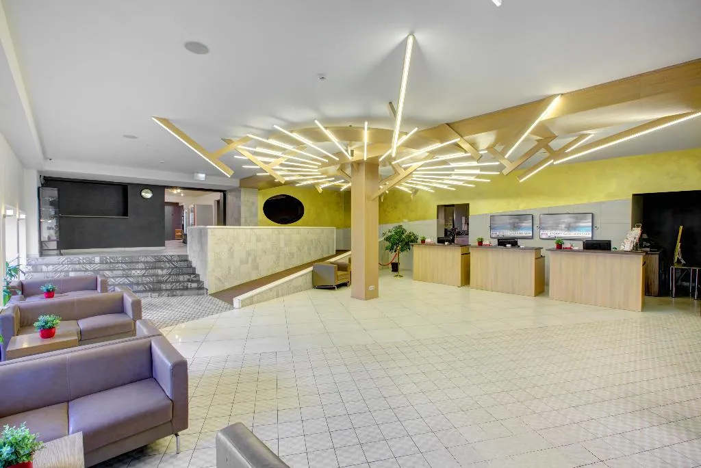 Lobby, Dzingel, Tallinn