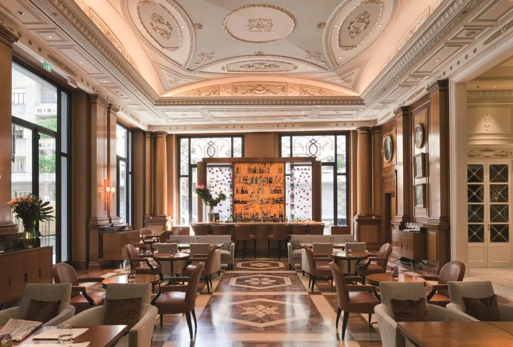 Bar, Palazzo Parigi Hotel & Grand Spa, Milan