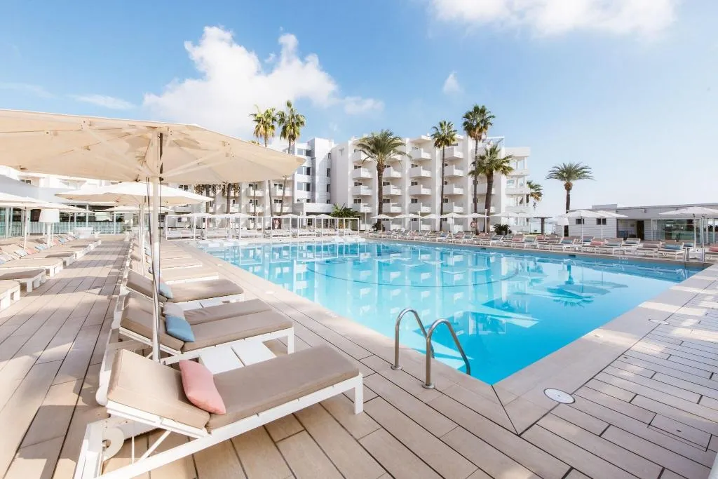 Pool, Hotel Garbi Ibiza & Spa, Ibiza