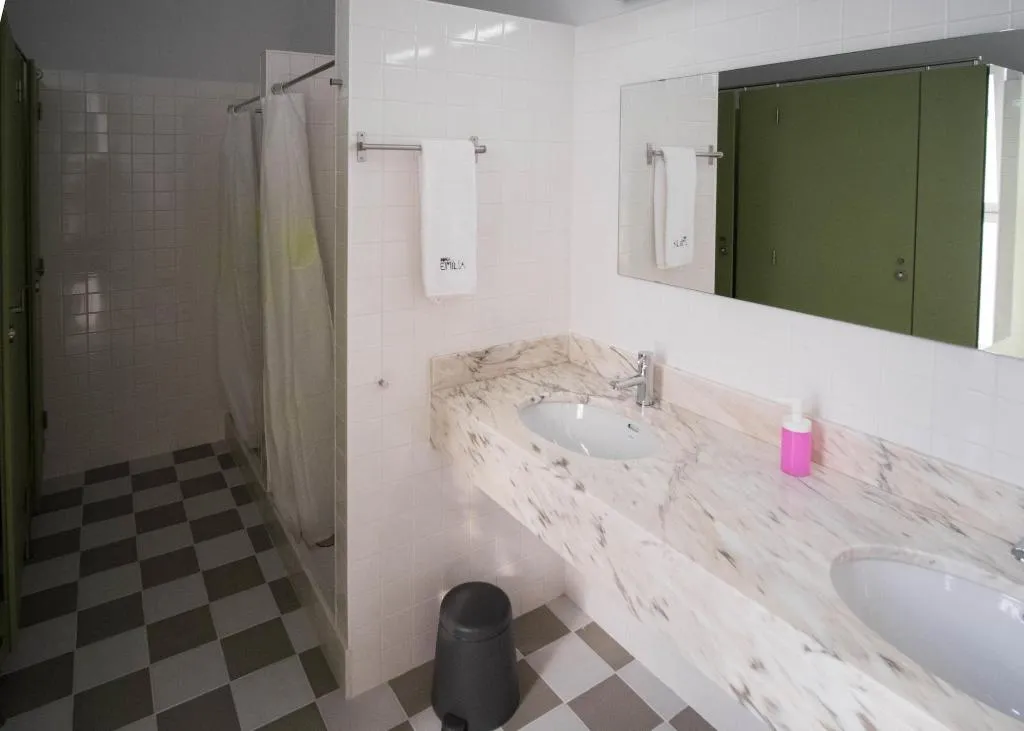 Room, Dona Emília Guesthouse, Porto